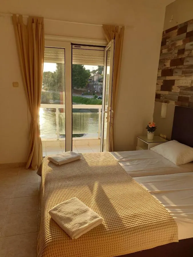 Hotel de apartamente Sunset_Apartments Only 15 Meters From The Sea Neos Marmaras Grecia